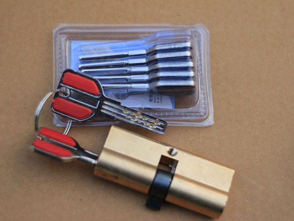 始兴24小时上门开锁公司